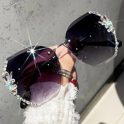 Elevate Your Style with Luxury 2025 Vintage Rimless Rhinestone Sunglasses – Trendy Gradient Lens Shades for Men and Women