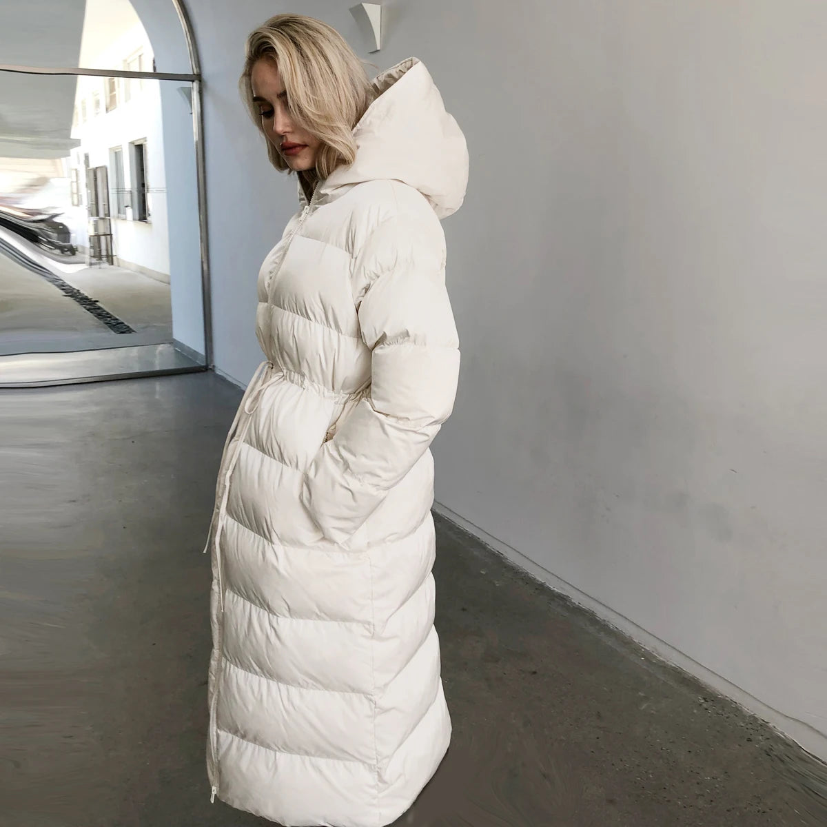 2025 Women Winter coat Stylish Thick Warm Parkas